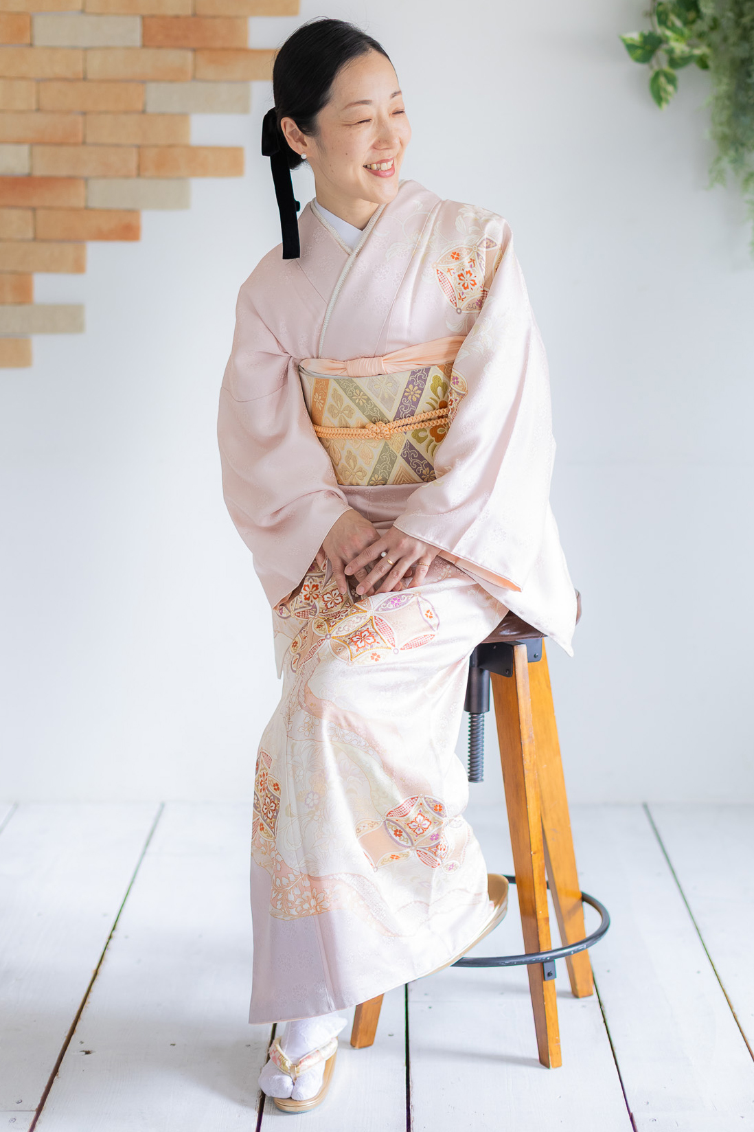 訪問着を着た女性